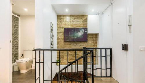 New Listing DUPLEX NEAR THE BEACH Barceloneta - Photo 3