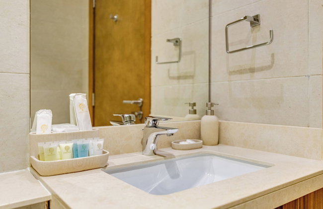 Globalstay Luxury Azizi Mina Beachfront - Foto 53