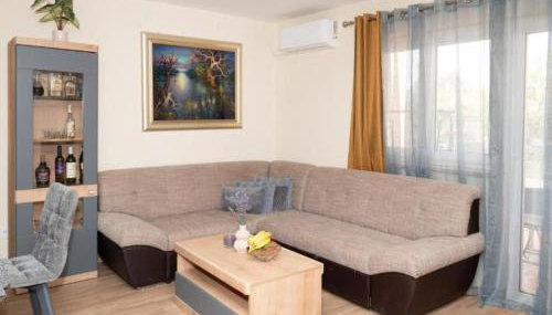 Five Bedroom Villa With Pool - Foto 1