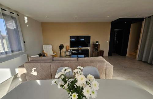 4 chambres - 200m2 - Parking - Jardin - Foto 13