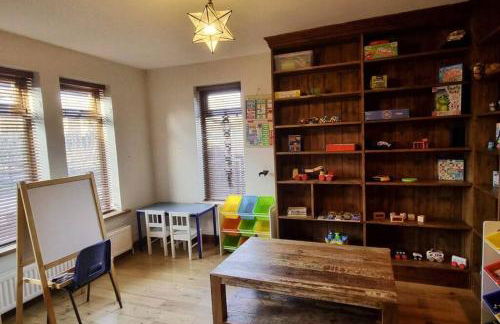 Cosy 3-bedroom home with garden and log burner. - Foto 18