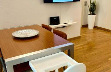 Riva Family Home - Central Apartment - Photo 9