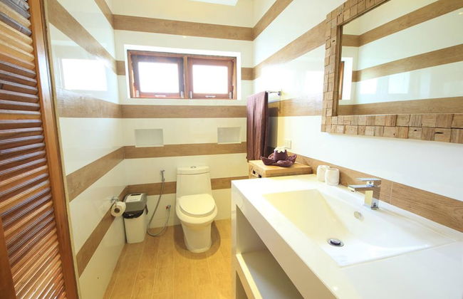 Tropical Season Villa Resort - Photo 23