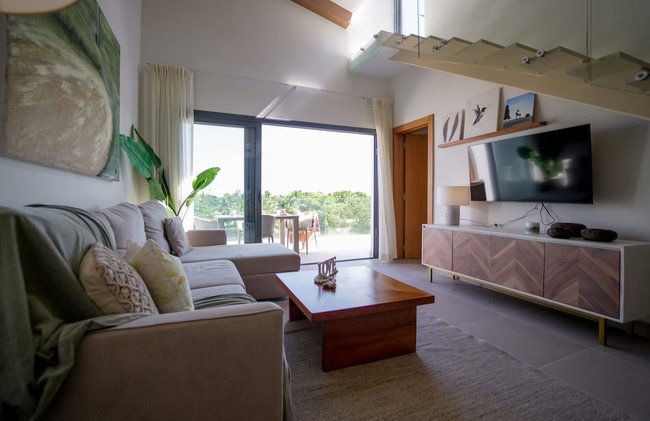 Exclusive Penthouse With Picuzzi Steps From Beach - Foto 67