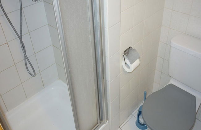 Spacious Apartment With Garden Furniture - Foto 19