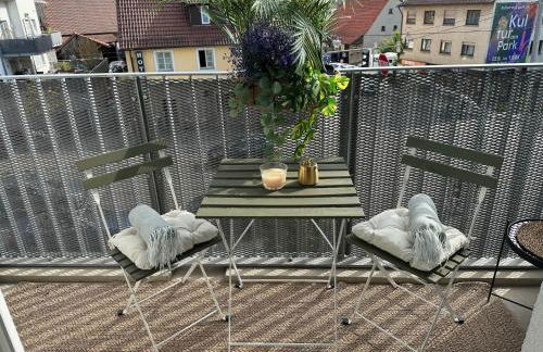 Stilvolles und modernes Appartement mit sonnigem Balkon in Flughafen- und Messenähe 31 - Foto 4