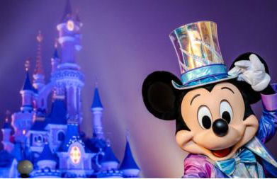 House with terrace près de l'Aéroport RoissyCDG - Tour Eiffel - Champs Elysée - Paris - Aéroville centre commercial - Parc Astérix - Disneyland Paris - Mer de sable - Châteaux de Chantilly et Ecouen - Parc des expositions Villepinte - Le Bourget - Foto 24