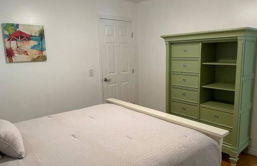 Updated,spacious, maritime 3BR downtown cottage - Photo 12