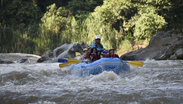 Experience the thrill of rafting on your visit to Colombia