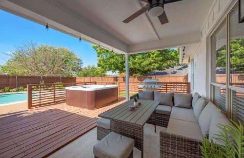 Boho Chic Home w Backyard Paradise - Pool + Grill - Foto 29