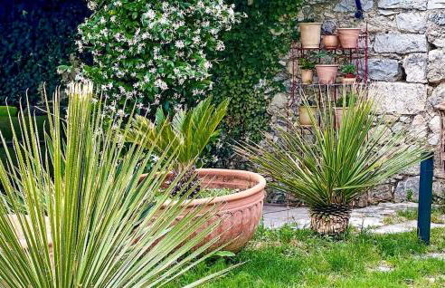 Gorgeous Home In Lussan With Wifi - Photo 25