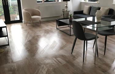 Brand new luxury apartment with free parking and gym - Foto 3