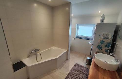 Komfortzone - stilvolle Gästewohnung in Marburg - Foto 29