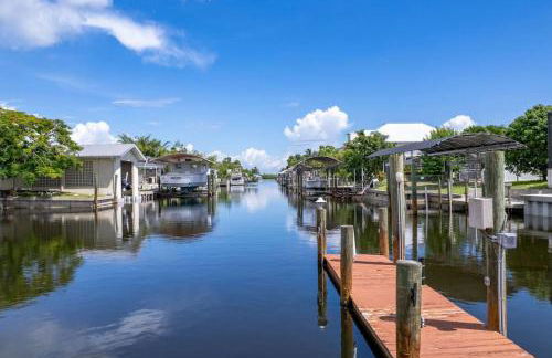 Blue Heron fish, boat, wine, dine, relax, repeat - Foto 12