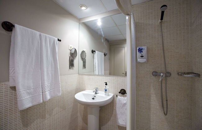 Viviendas Turísticas Palacio Real - Foto 15