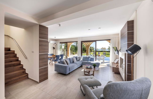 Ayia Napa Seafront Ionion Villa H5 - Photo 52