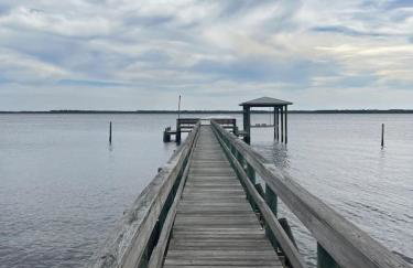 Perfect Summer Vacation/ Waterfront Property/Bay Views/ Ocean Views/ Boat Dock/ Kayak/Dog Friendly! - Foto 31