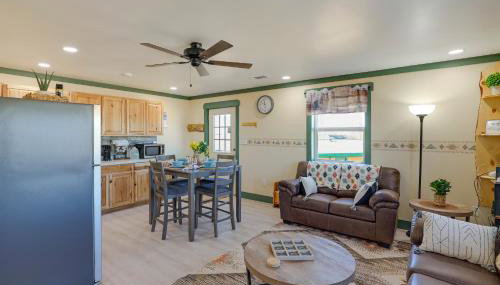 Near ATV Trails Carlsbad Apt with Shared Fire Pit - Foto 4