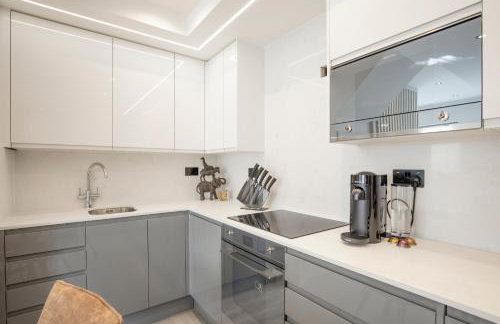 Luxury 3 Bedroom Flat 5 min to tube station - Foto 8