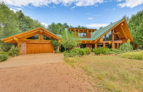 Scenic Payson Cabin! Fireplace and Wraparound Patio - Foto 33
