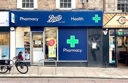 Stylish Apartment in Edinburgh 5 beds 3 Bedrooms - Photo 22