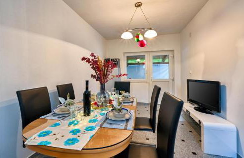 Beautiful Home In Dugo Selo - Foto 20