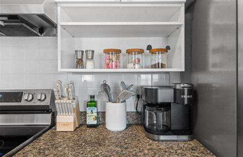 Nestled in North Port - Foto 24