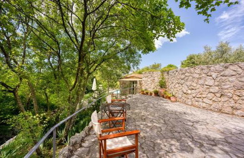 2 Bedroom Pet Friendly Home In Malinska - Photo 9