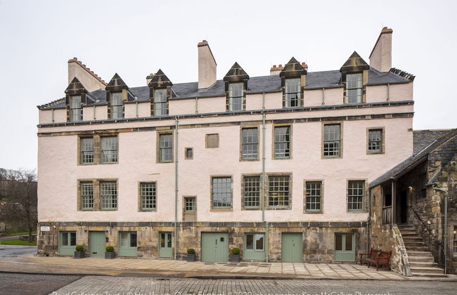 Abbey Strand Apartments, at Holyrood - Photo 27