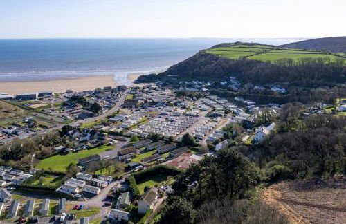 Pendine Sands Edith Villas - a luxury seaside home with beautiful sea views - Photo 51