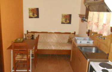 Violetta Studios & Apartments - Foto 11