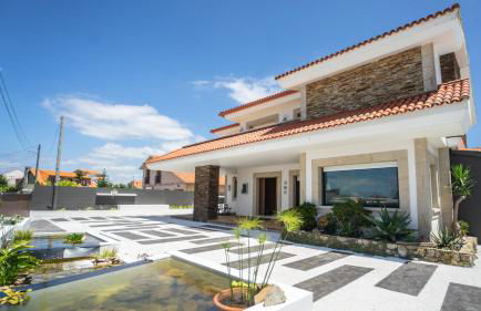 Villa con piscina a pie de playa - Foto 5