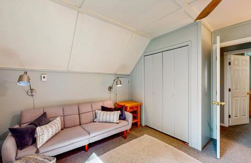 Wooded-View Decks: Family Cabin Retreat in Deming - Foto 20
