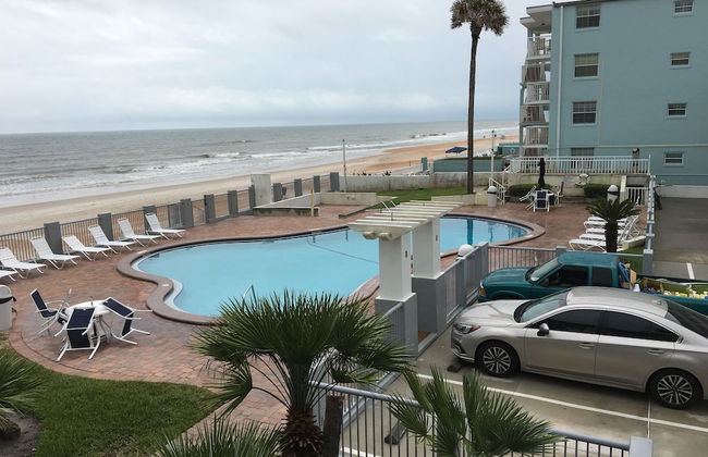 Arya Blu Inn & Suites - Foto 1