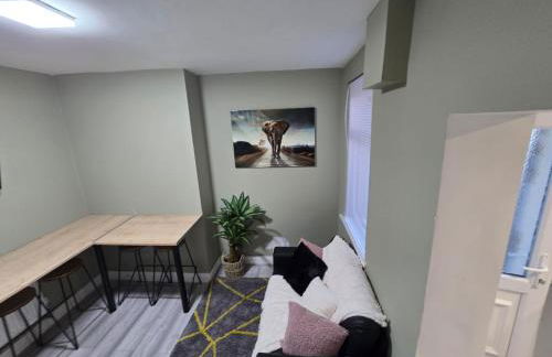 House 5 Minutes from Sefton Park - Foto 15