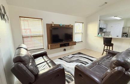 Cozy getaway by SeaWorld - Lackland AFB BMT - Foto 17