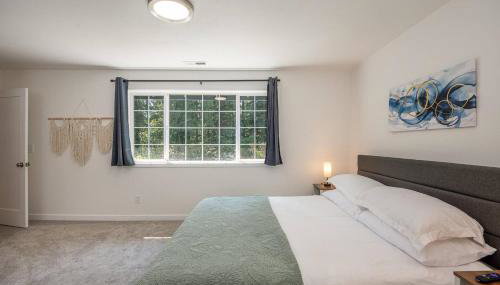 Updated Large River Front Home with Hot Tub - Foto 5