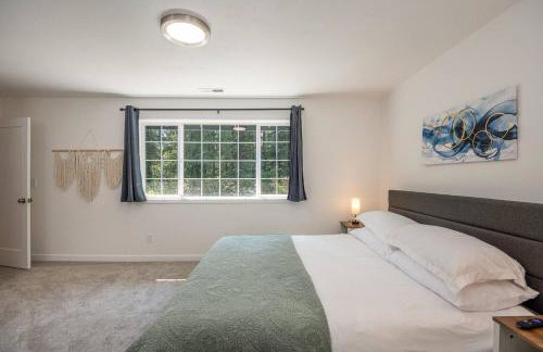 Updated Large River Front Home with Hot Tub - Foto 5