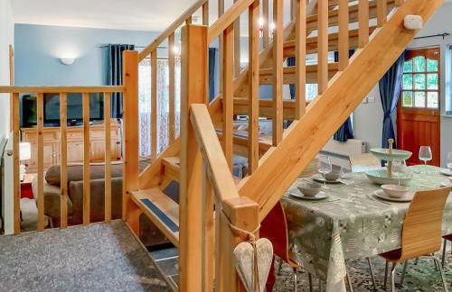 Court Place - Photo 23