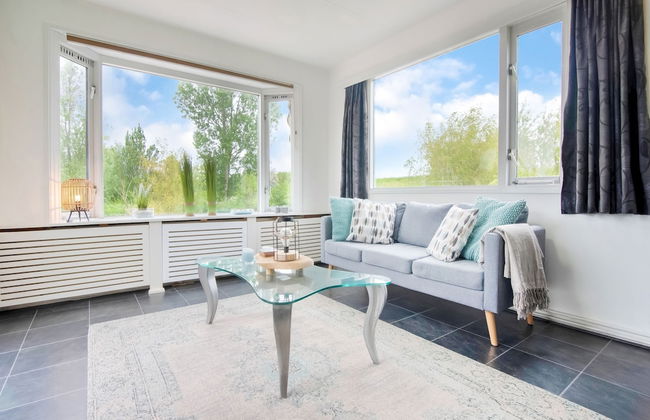 Water Villa in Ooltgensplaat Near Volkerak - Photo 12