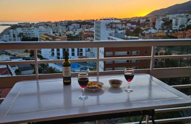 La Roca-Mediterráneo Views, 8th Floor-New Kitchen- POOL- Parking-Air Conditioning, Ceiling Fans & Free WIFI - Foto 23