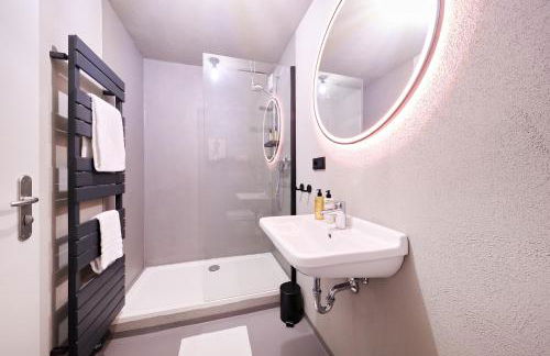 XZLLENZ Küche Bad S-Bahn Parken Smart-TV Wellbeing - Foto 20