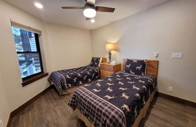 Mountainside Condominiums by CRMR - Foto 36