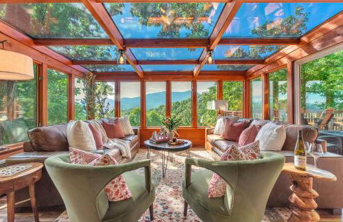 Family Chalet With Sauna, HotTub, Heavenly Views! Mins to Downtown! - Foto 1