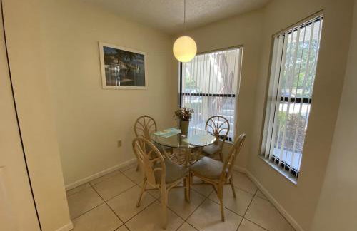 4330 Shorewalk lakeview condo close to IMG and Beach - Foto 57