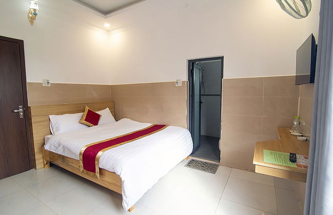 Hoa May Hotel - Photo 31