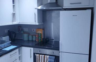 Cosy and Bright 3-bedroom flat - Foto 34