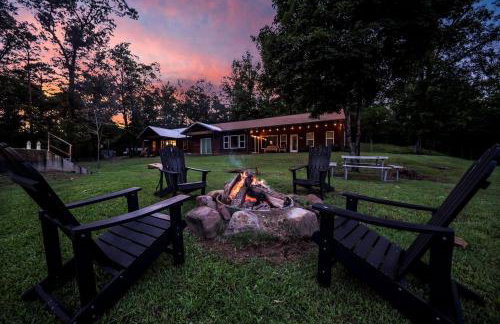 Impressive Cabin Surrounded by Trees in Nashoba, Oklahoma - Foto 31