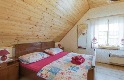 Rustic Cottage With Heated Pool - Happy Rentals - Foto 7