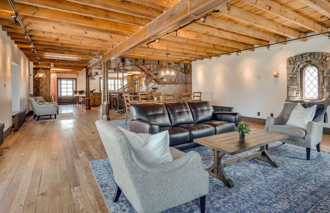 Downtown Rockstar Residence - Photo 18